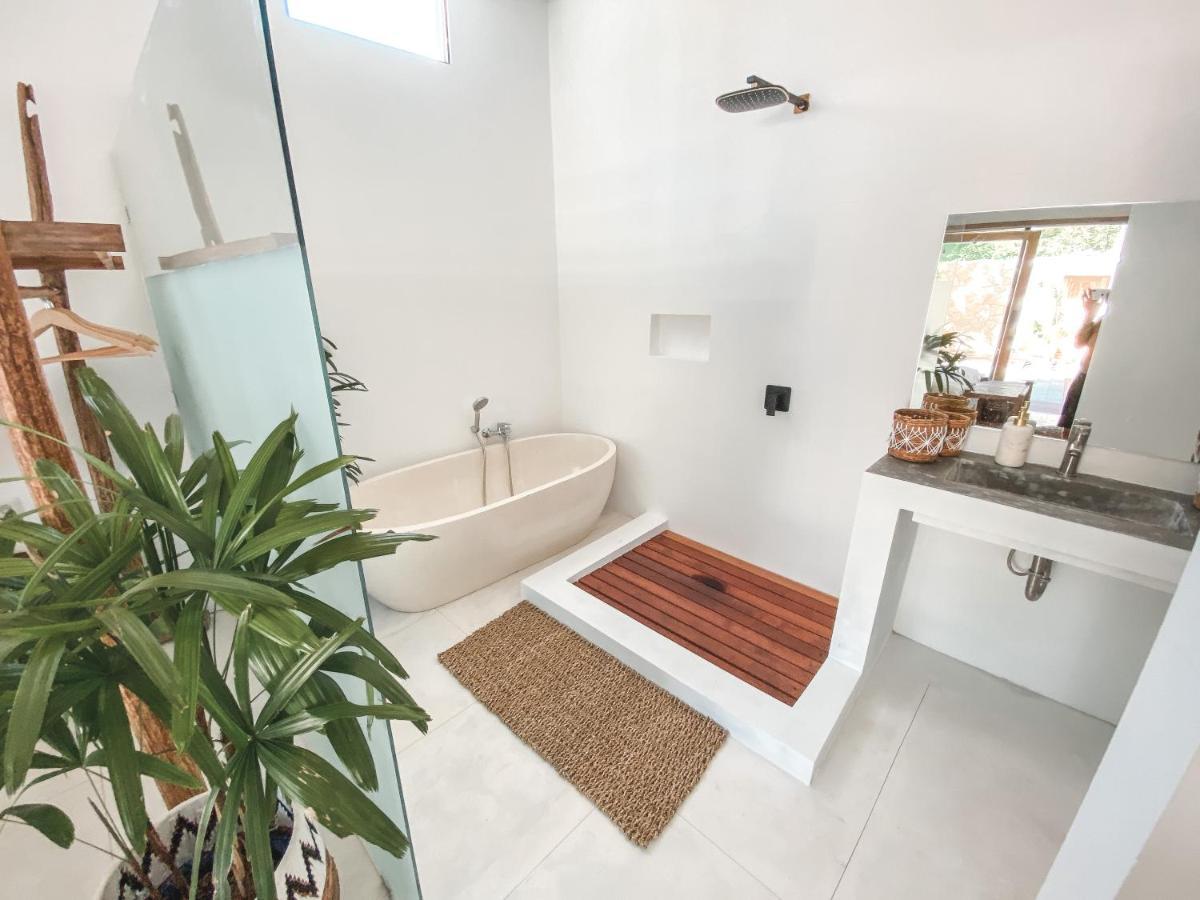 Villa Uma & Amu - Modern Design Kuta  Екстериор снимка